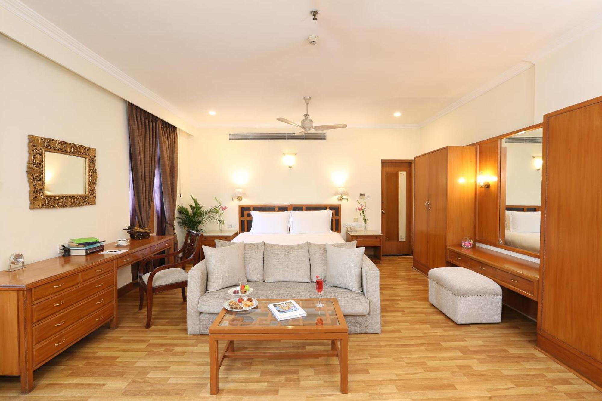 Hotel Ambassador, New Delhi - Ihcl Seleqtions Extérieur photo A suite at the Taj Bengal